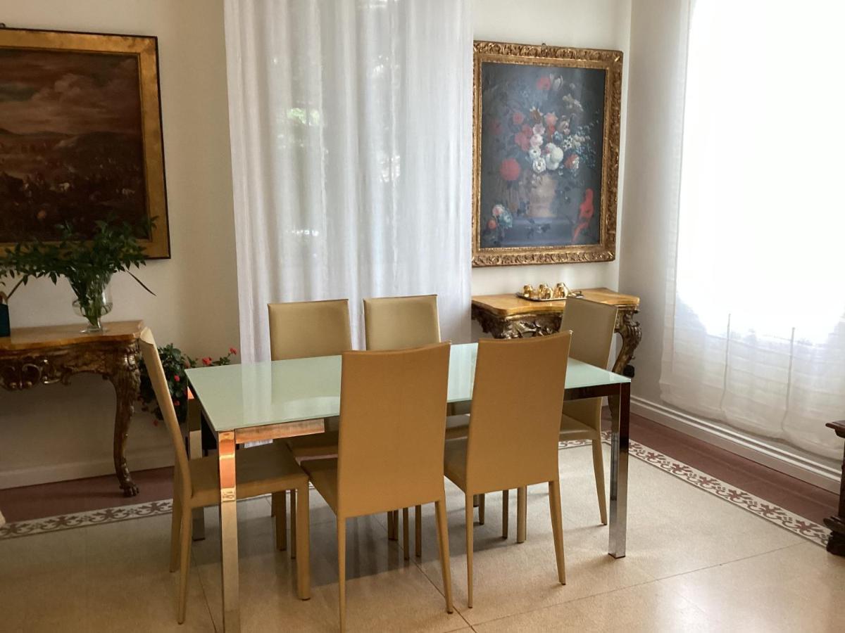 Il Villino Della Duchessa Bed & Breakfast Parma Eksteriør bilde